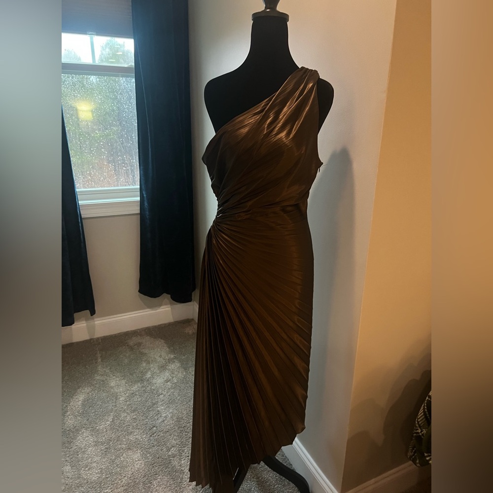 Elegant One-Shoulder Brown Dress